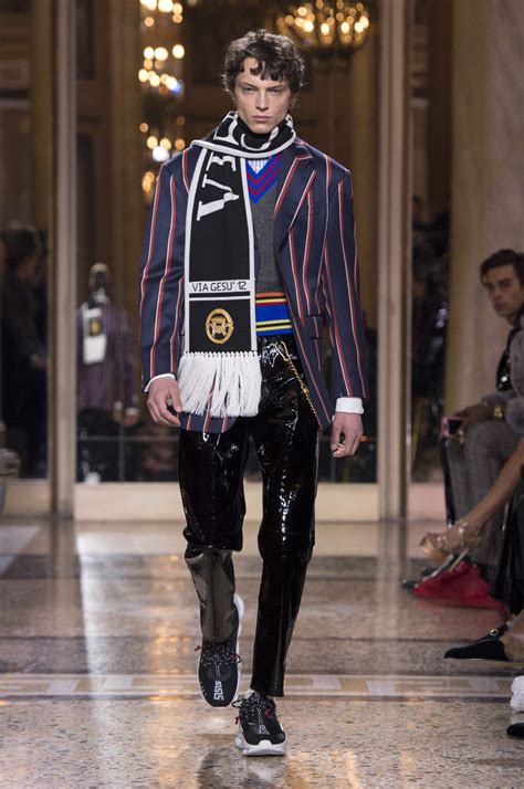 versace mens fall winter 2018|Versace Men's Fall.